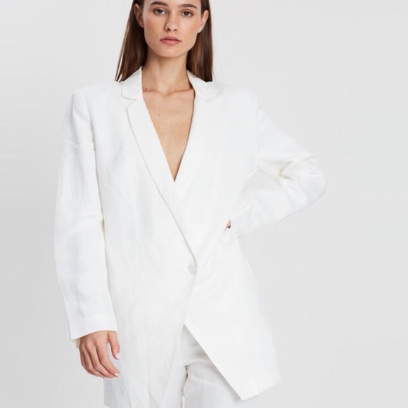 SIR the label Jackets & Blazers - NWT - SIR the Label Laney Blazer